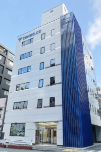 タカオ株式会社　東京本社