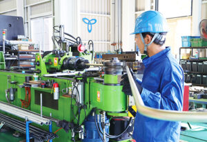 NCベンダー加工機