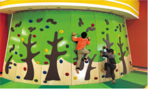 入場には会員登録が必要です。