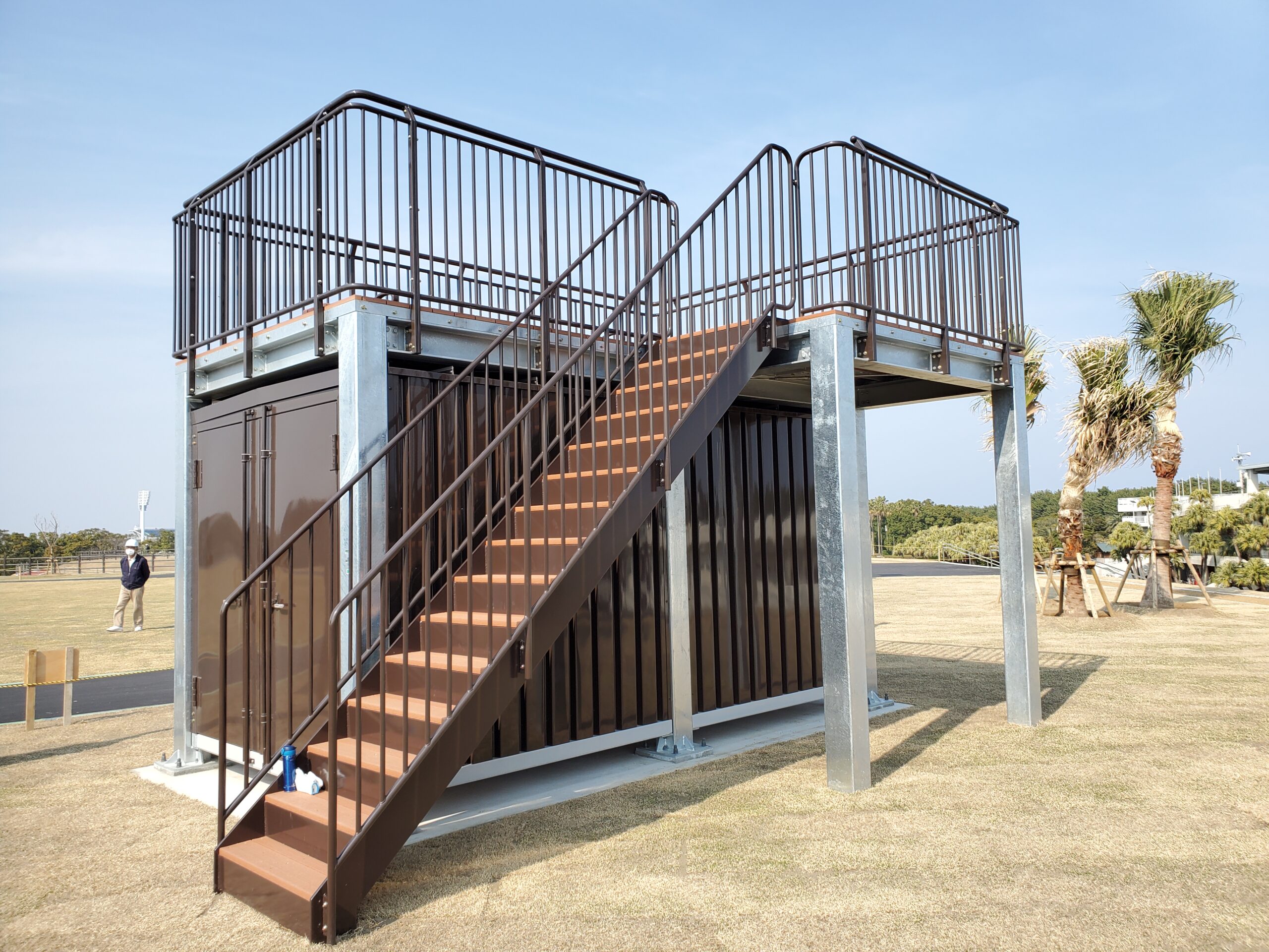 ひなた総合運動公園 防災倉庫